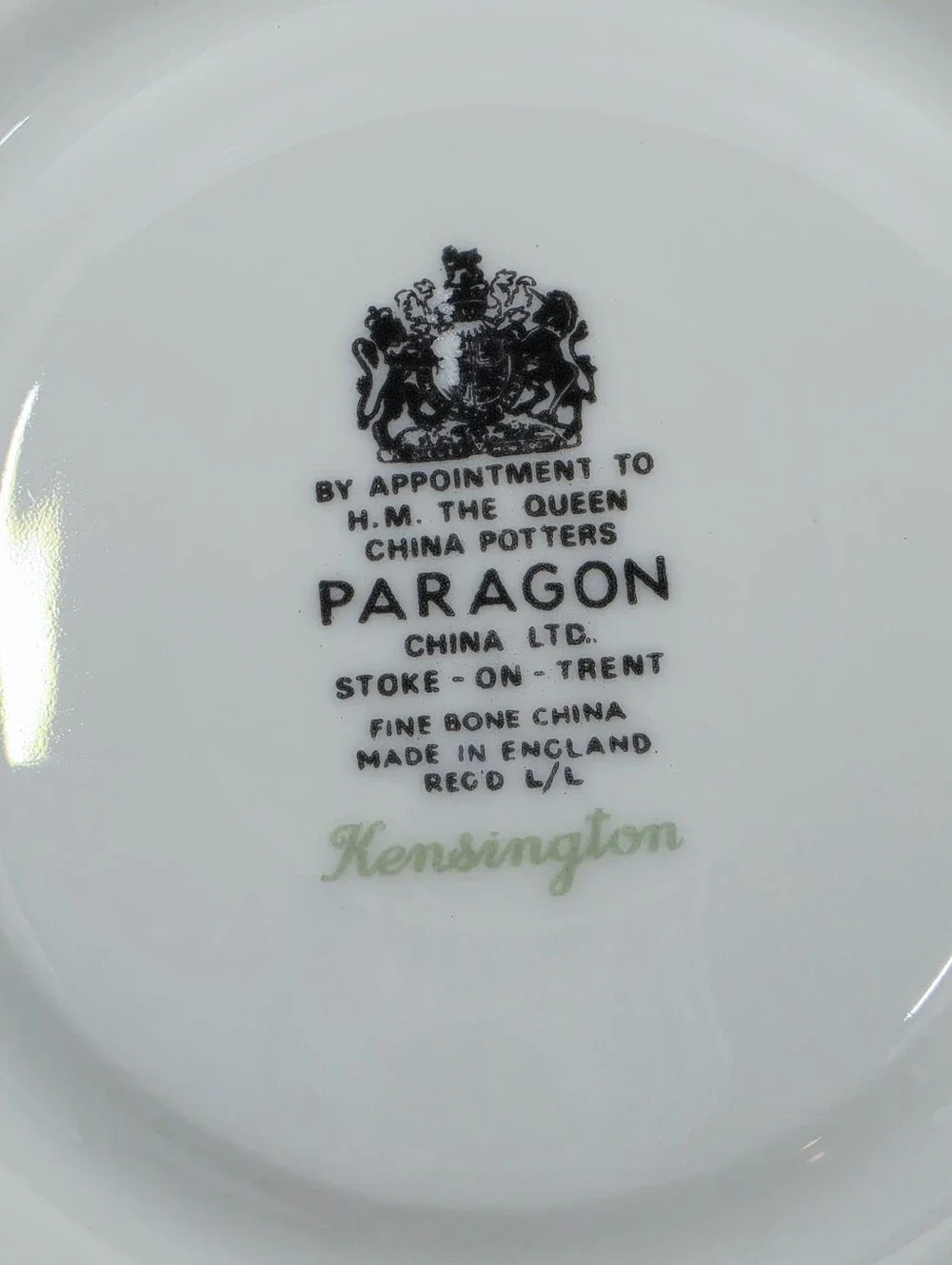 Paragon Kensington Pattern Individual Saucer Green Border Made In England